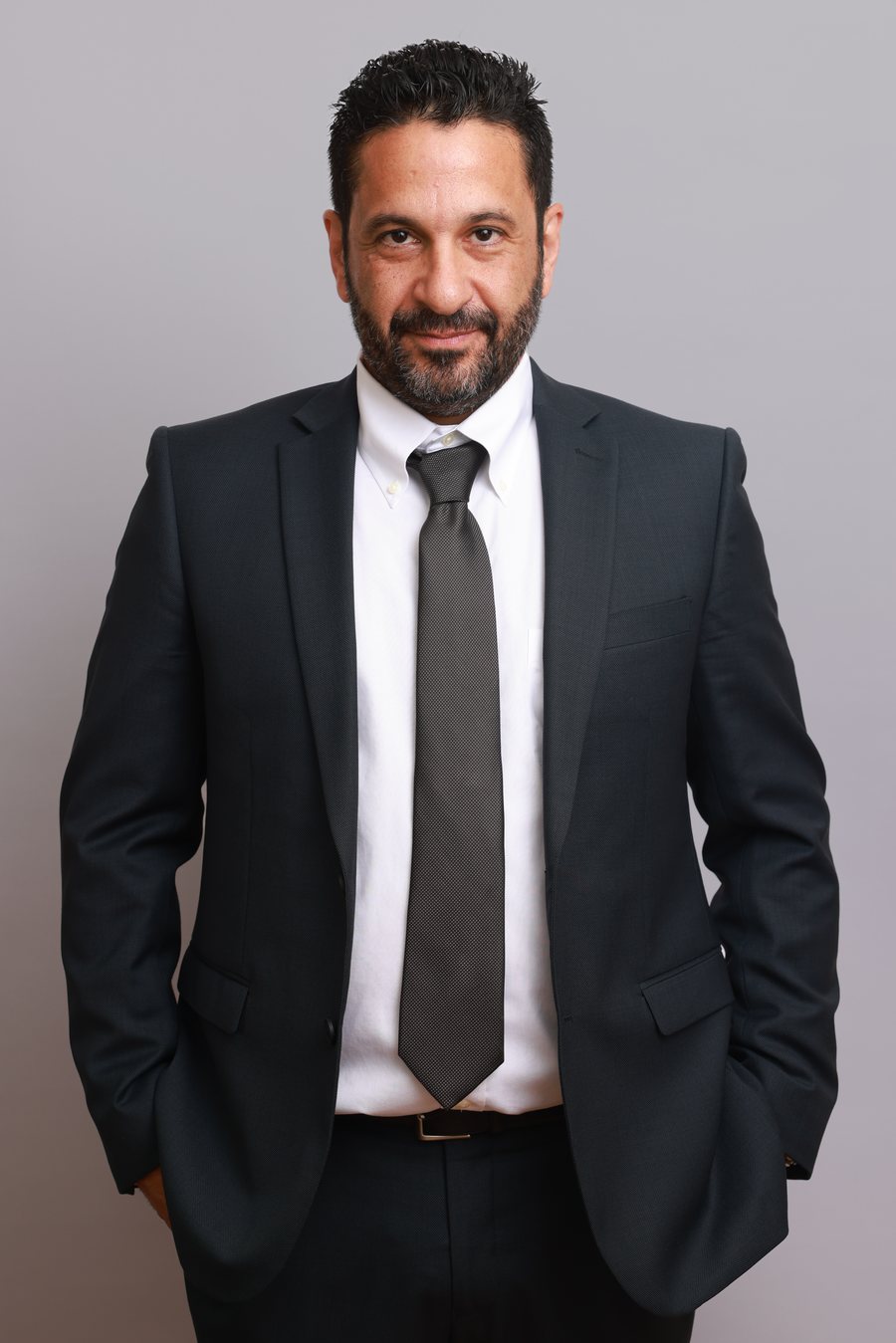Adv. Asaf Ezrati